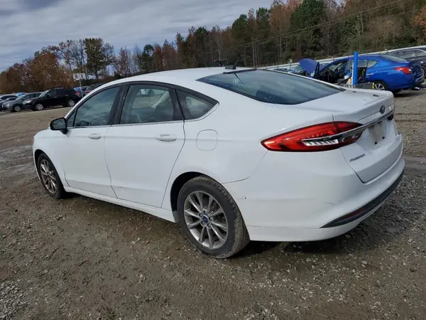 3FA6P0HD5HR211421 2017 FORD FUSION - Image 2