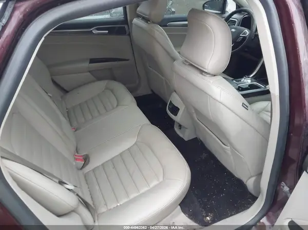 3FA6P0HD5HR240840 2017 FORD FUSION - Image 8