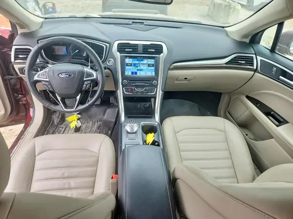 3FA6P0HD5HR241793 2017 FORD FUSION - Image 8