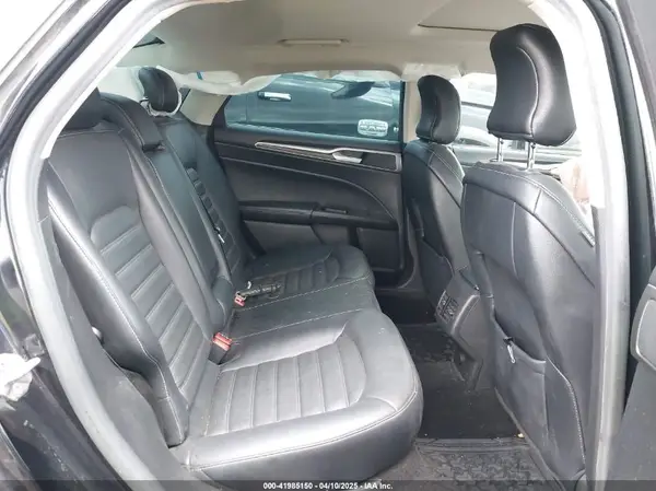 3FA6P0HD5HR246038 2017 FORD FUSION - Image 8