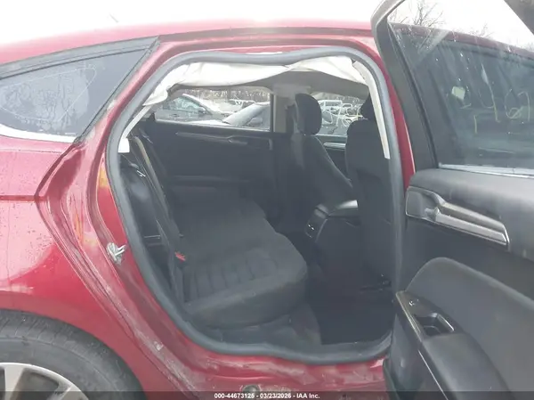 3FA6P0HD5HR247187 2017 FORD FUSION - Image 8