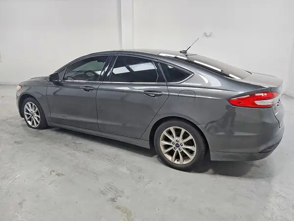 3FA6P0HD5HR256407 2017 FORD FUSION - Image 2