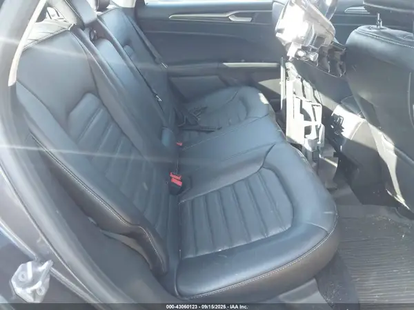3FA6P0HD5HR279587 2017 FORD FUSION - Image 8
