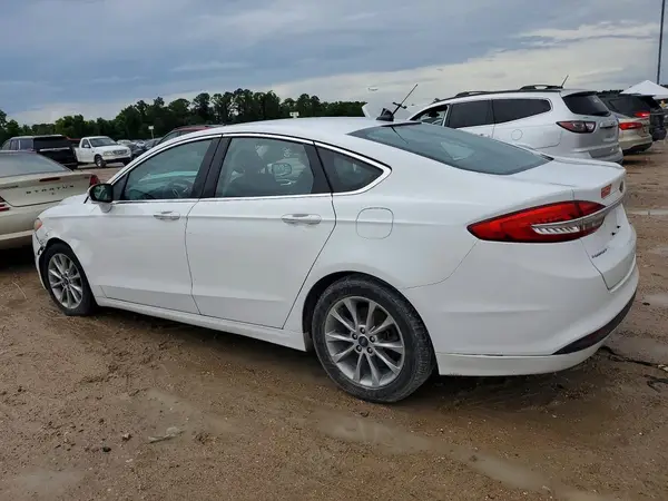3FA6P0HD5HR279637 2017 FORD FUSION - Image 2