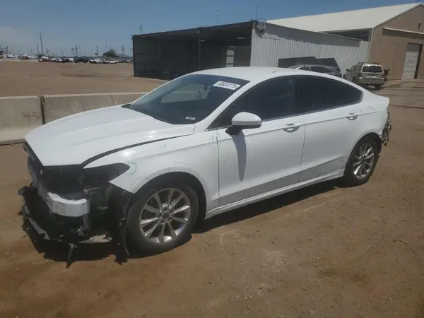 3FA6P0HD5HR284501 2017 FORD FUSION - Image 1