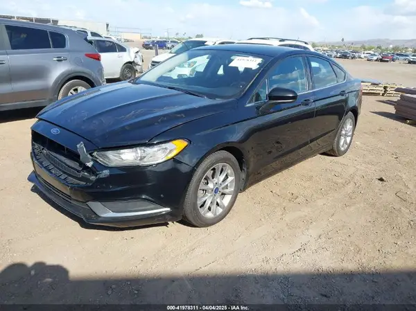 3FA6P0HD5HR293859 2017 FORD FUSION - Image 2