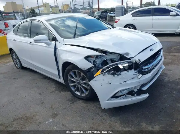 3FA6P0HD5HR294185 2017 FORD FUSION - Image 1
