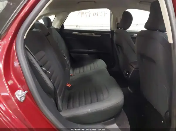 3FA6P0HD5HR303709 2017 FORD FUSION - Image 8