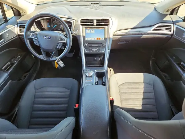 3FA6P0HD5HR309929 2017 FORD FUSION - Image 8