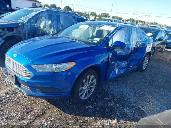 3FA6P0HD5HR310465 2017 FORD FUSION - Image 2