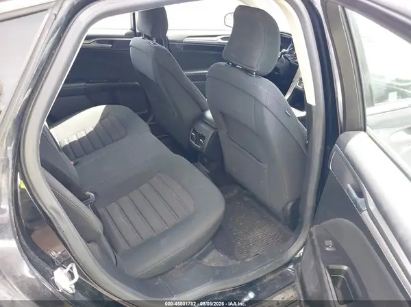 3FA6P0HD5HR332093 2017 FORD FUSION - Image 8
