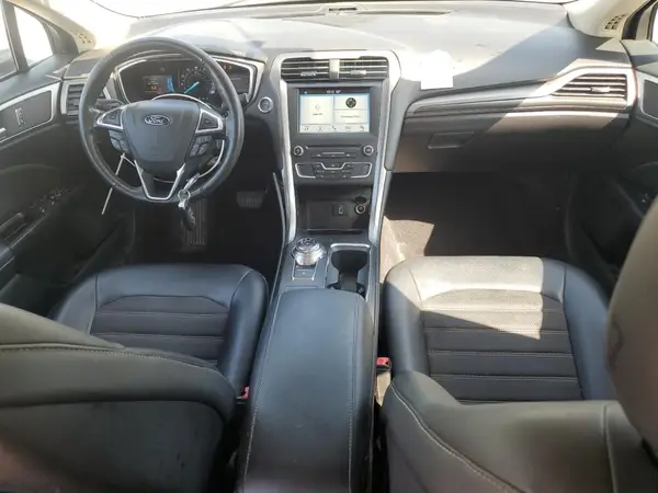 3FA6P0HD5HR335558 2017 FORD FUSION - Image 8