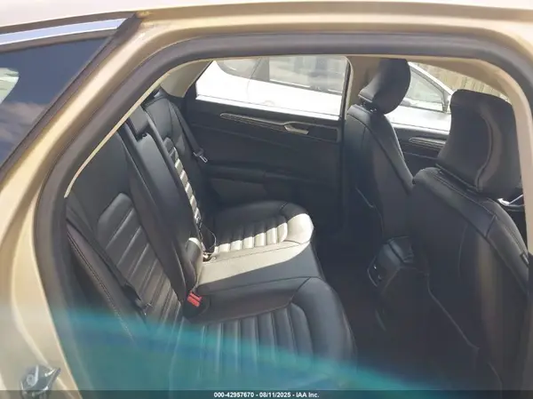 3FA6P0HD5HR339996 2017 FORD FUSION - Image 8