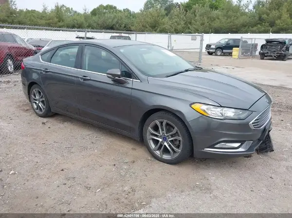 3FA6P0HD5HR340260 2017 FORD FUSION - Image 1