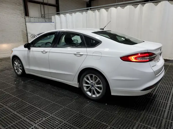 3FA6P0HD5HR342879 2017 FORD FUSION - Image 2