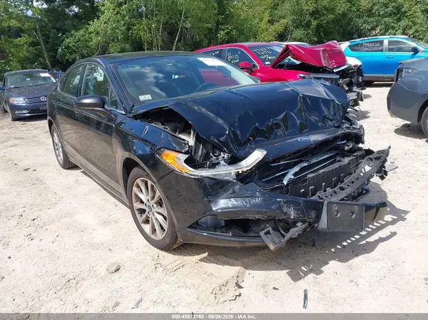 3FA6P0HD5HR352683 2017 FORD FUSION - Image 1