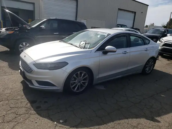 3FA6P0HD5HR373758 2017 FORD FUSION - Image 1