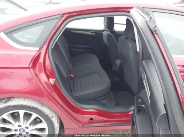 3FA6P0HD5HR396425 2017 FORD FUSION - Image 8