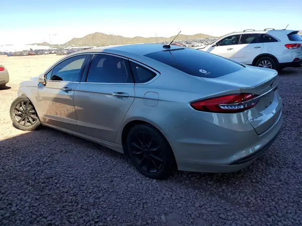3FA6P0HD5HR399258 2017 FORD FUSION - Image 2