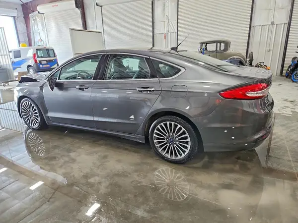 3FA6P0HD5HR412025 2017 FORD FUSION - Image 2