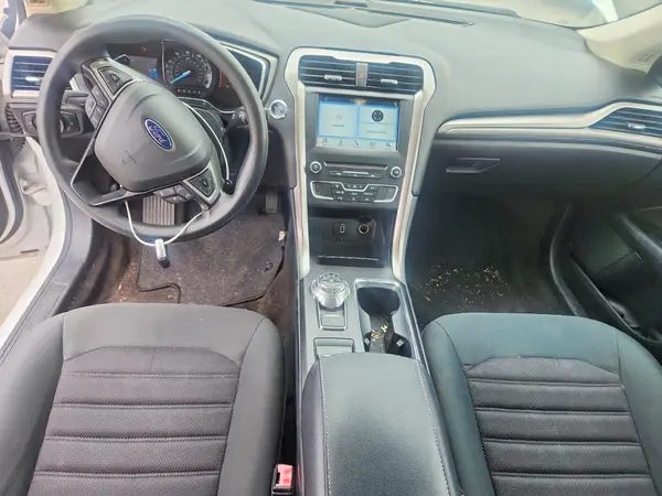 3FA6P0HD5HR414423 2017 FORD FUSION - Image 8