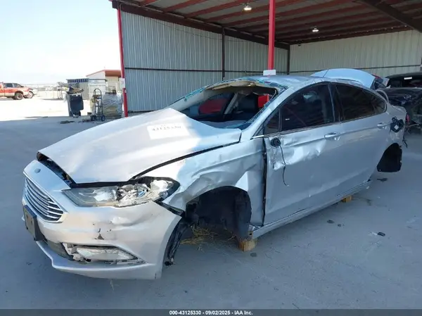 3FA6P0HD5JR130845 2018 FORD FUSION - Image 2