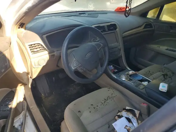 3FA6P0HD5JR135382 2018 FORD FUSION - Image 8