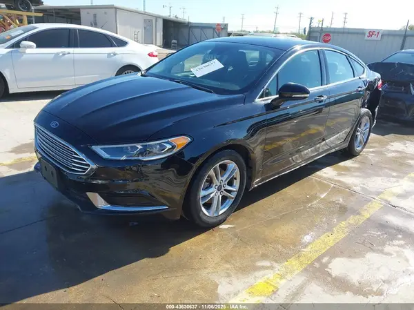 3FA6P0HD5JR144437 2018 FORD FUSION - Image 2
