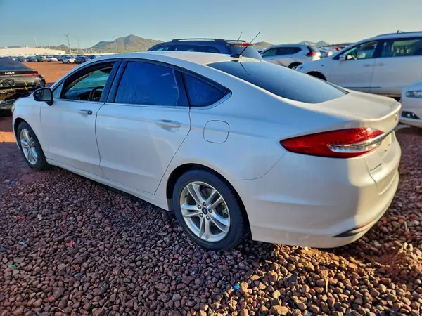 3FA6P0HD5JR150691 2018 FORD FUSION - Image 2