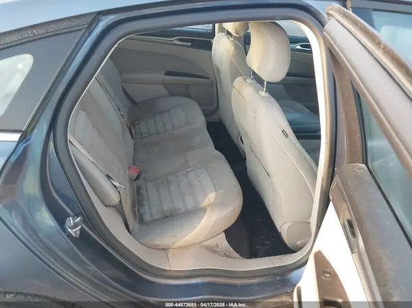3FA6P0HD5JR158385 2018 FORD FUSION - Image 8
