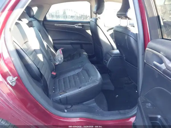 3FA6P0HD5JR160704 2018 FORD FUSION - Image 8