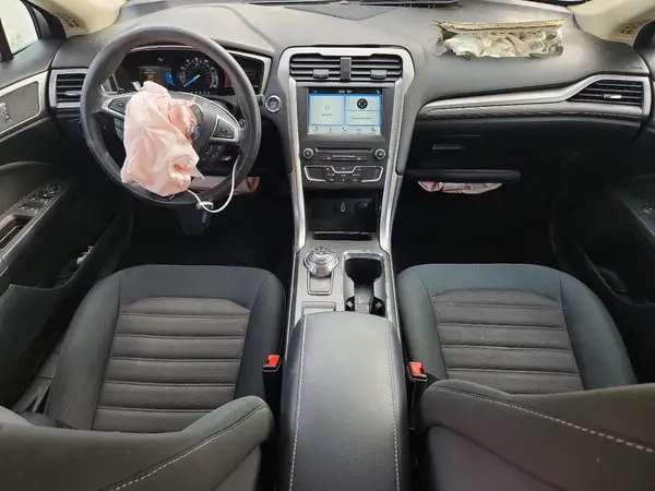 3FA6P0HD5JR166700 2018 FORD FUSION - Image 8