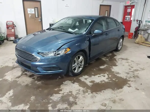 3FA6P0HD5JR176014 2018 FORD FUSION - Image 2