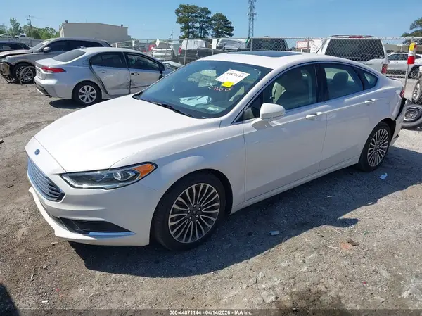 3FA6P0HD5JR179012 2018 FORD FUSION - Image 2