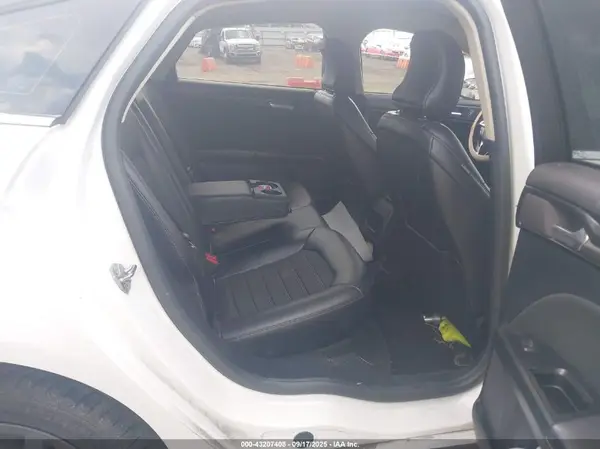 3FA6P0HD5JR183707 2018 FORD FUSION - Image 8