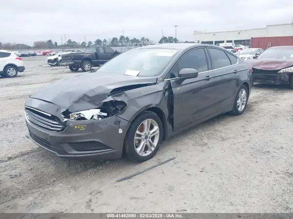 3FA6P0HD5JR200165 2018 FORD FUSION - Image 2