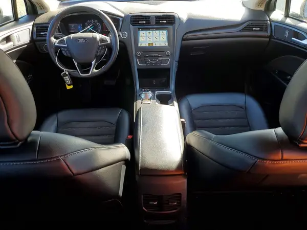 3FA6P0HD5JR204278 2018 FORD FUSION - Image 8