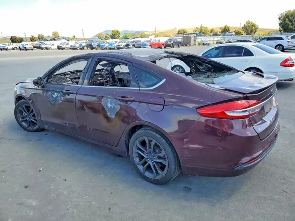 3FA6P0HD5JR205124 2018 FORD FUSION - Image 2