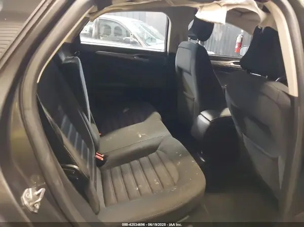 3FA6P0HD5JR207844 2018 FORD FUSION - Image 8