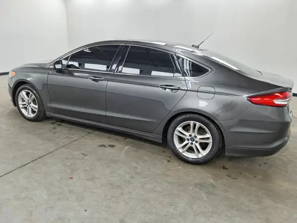 3FA6P0HD5JR213238 2018 FORD FUSION - Image 2