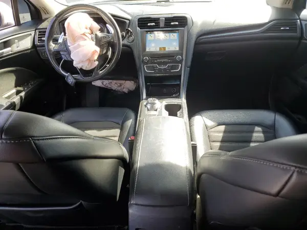 3FA6P0HD5JR218598 2018 FORD FUSION - Image 8