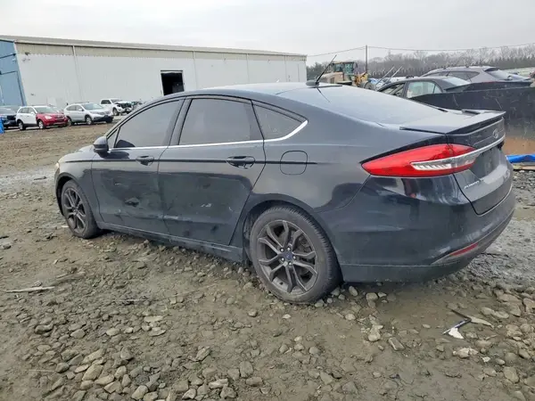 3FA6P0HD5JR228421 2018 FORD FUSION - Image 2