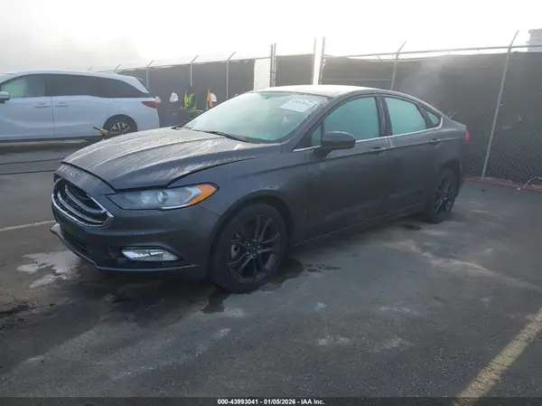 3FA6P0HD5JR229066 2018 FORD FUSION - Image 2
