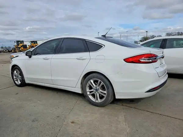 3FA6P0HD5JR239726 2018 FORD FUSION - Image 2