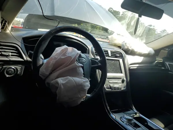 3FA6P0HD5JR244778 2018 FORD FUSION - Image 8