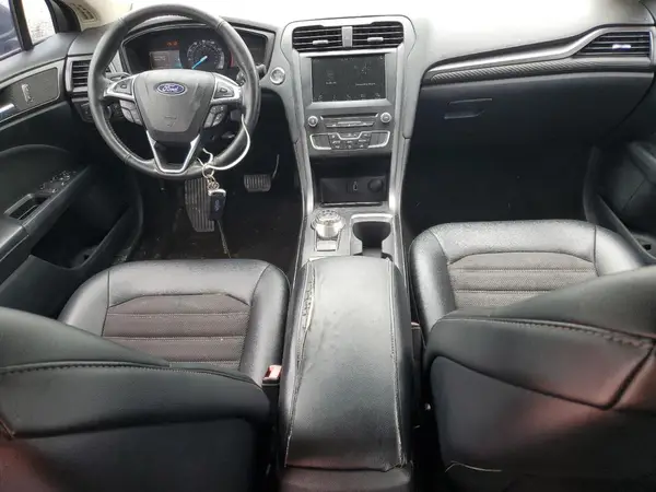 3FA6P0HD5JR251231 2018 FORD FUSION - Image 8