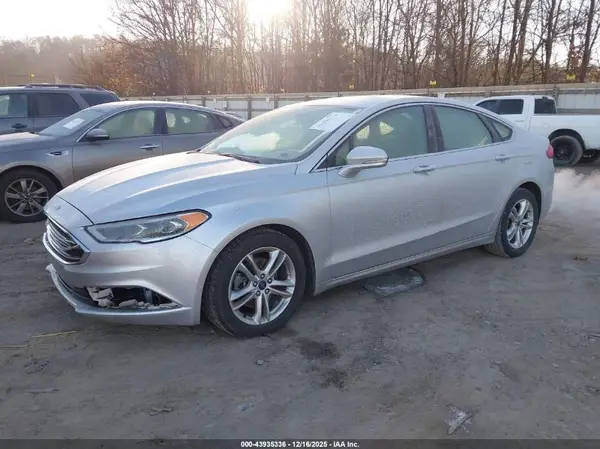 3FA6P0HD5JR251293 2018 FORD FUSION - Image 2