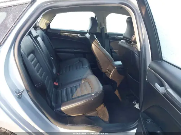 3FA6P0HD5JR251293 2018 FORD FUSION - Image 8