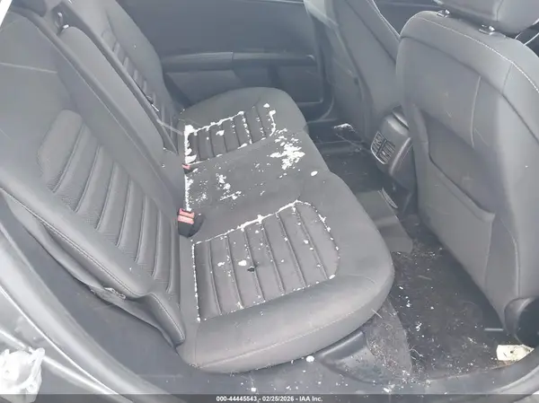3FA6P0HD5JR255022 2018 FORD FUSION - Image 8