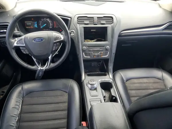 3FA6P0HD5JR256185 2018 FORD FUSION - Image 8